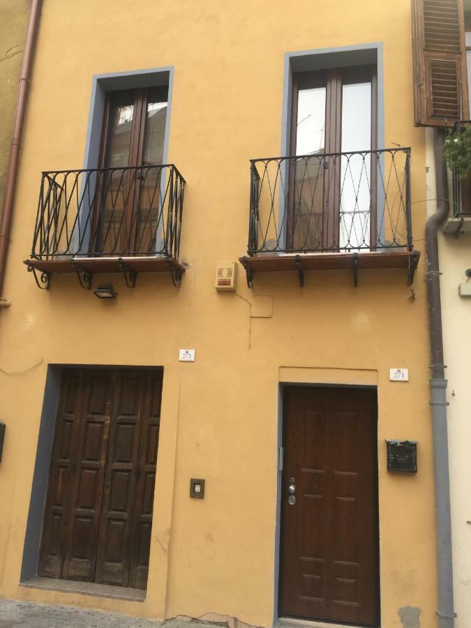 Al Corso Bed & Breakfast Cagliari Exterior foto
