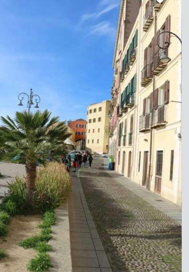 Al Corso Bed & Breakfast Cagliari Exterior foto