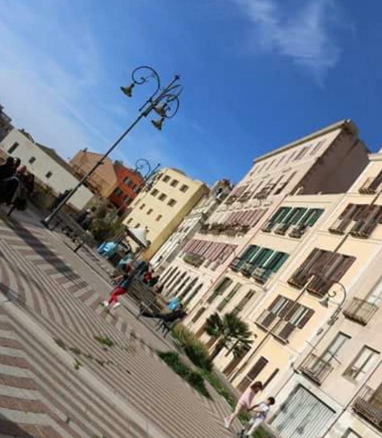 Al Corso Bed & Breakfast Cagliari Exterior foto